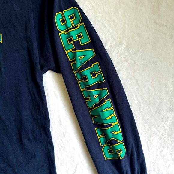 UNCW Seahawks Mens SZ L LS Crewneck Tee Blue Univ of NC Wilmington 100% Cotton - Picture 3 of 9